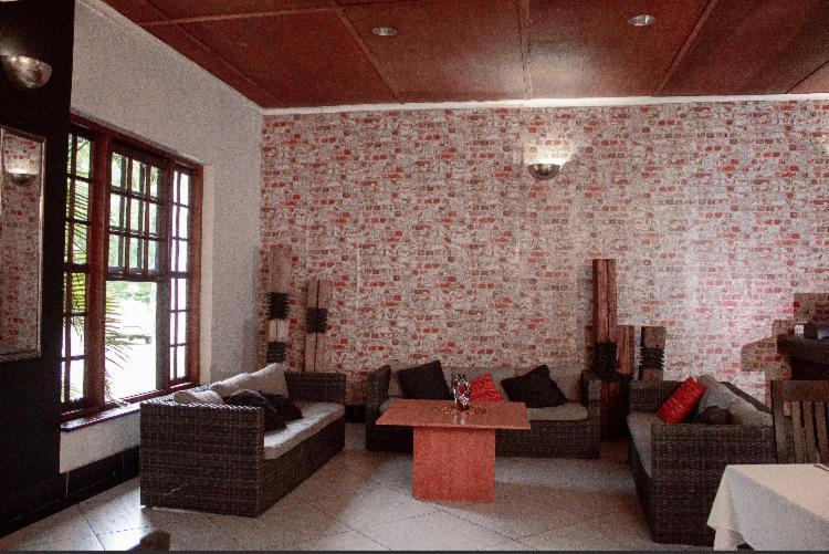 Cajori Hotel พาลาบอร์วา ภายนอก รูปภาพ
