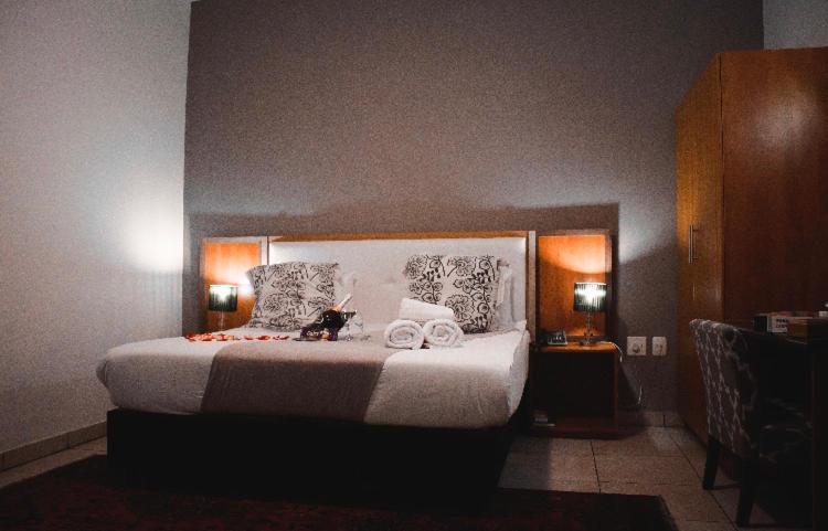 Cajori Hotel พาลาบอร์วา ภายนอก รูปภาพ