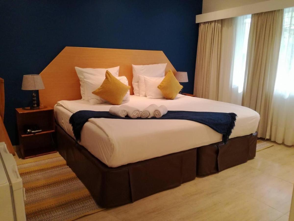 Cajori Hotel พาลาบอร์วา ภายนอก รูปภาพ