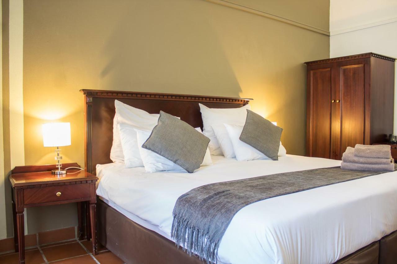 Cajori Hotel พาลาบอร์วา ภายนอก รูปภาพ